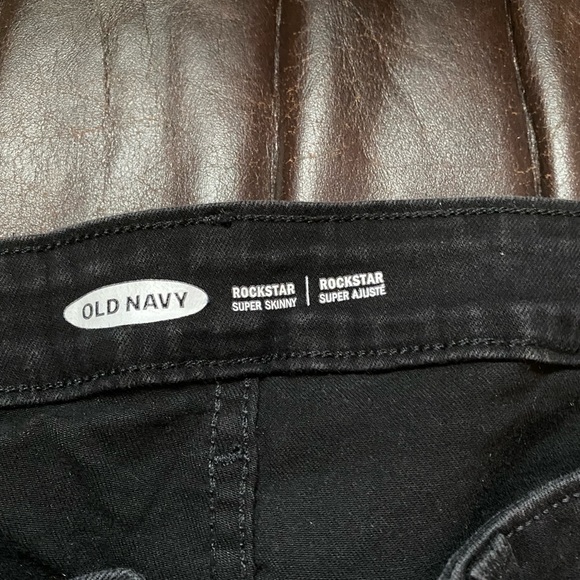 Black Old navy rockstar super skinny jeans - Picture 5 of 5